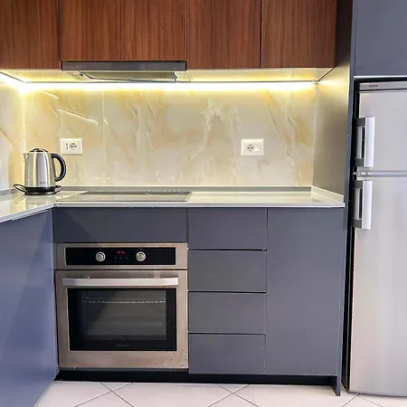 Horizon Pearl Escape C33 Durres