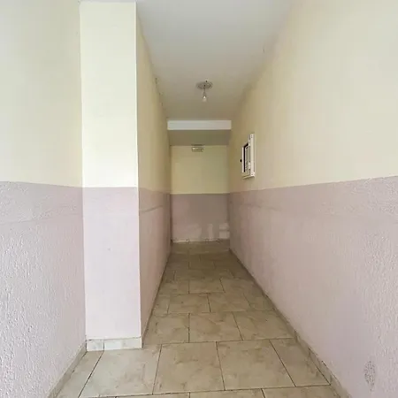 Horizon Pearl Escape C33 * Durres
