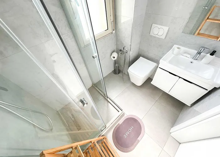 Horizon Pearl Escape C33 Durrës